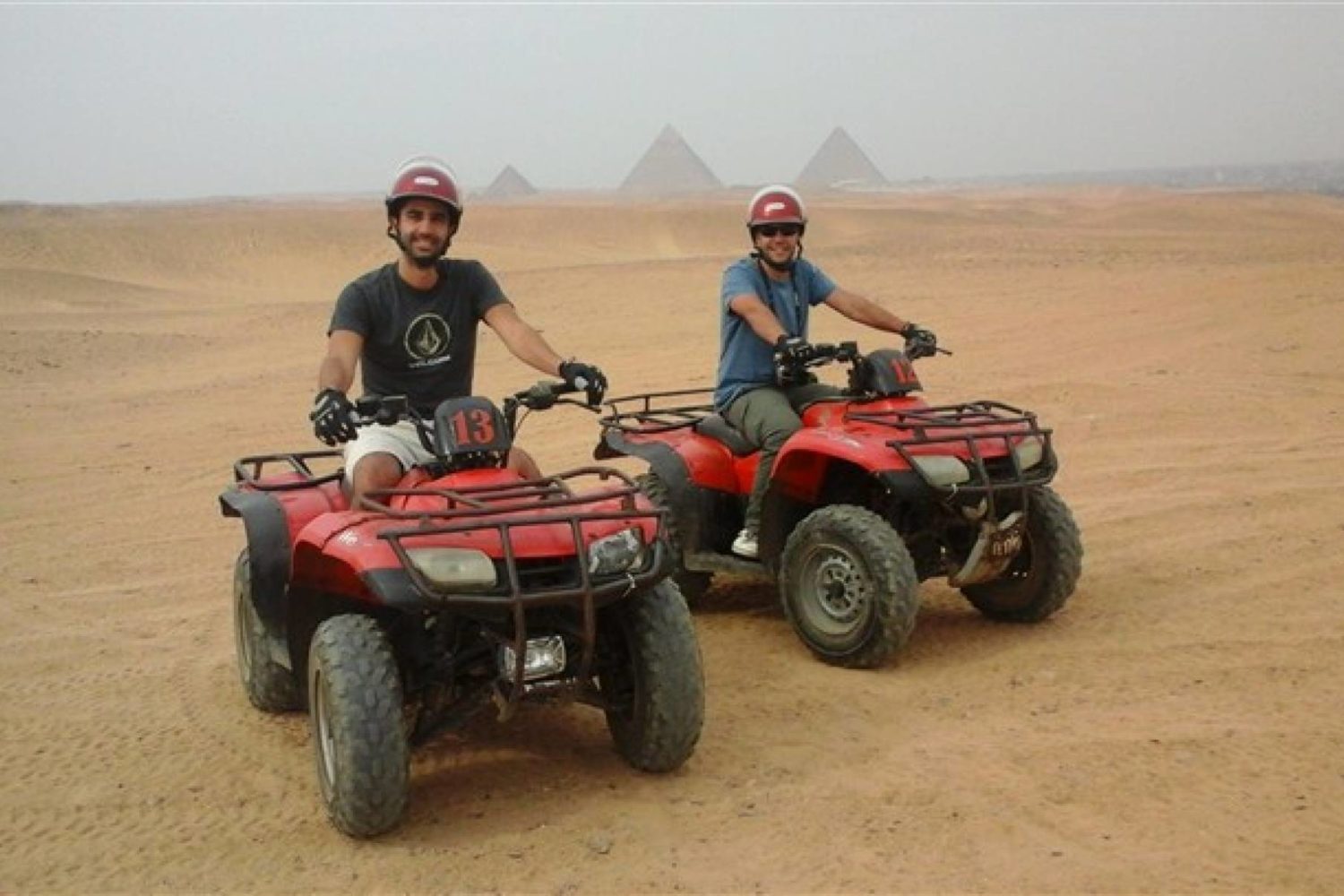 En Quad por Giza-www.visitasguiadasegipto.com