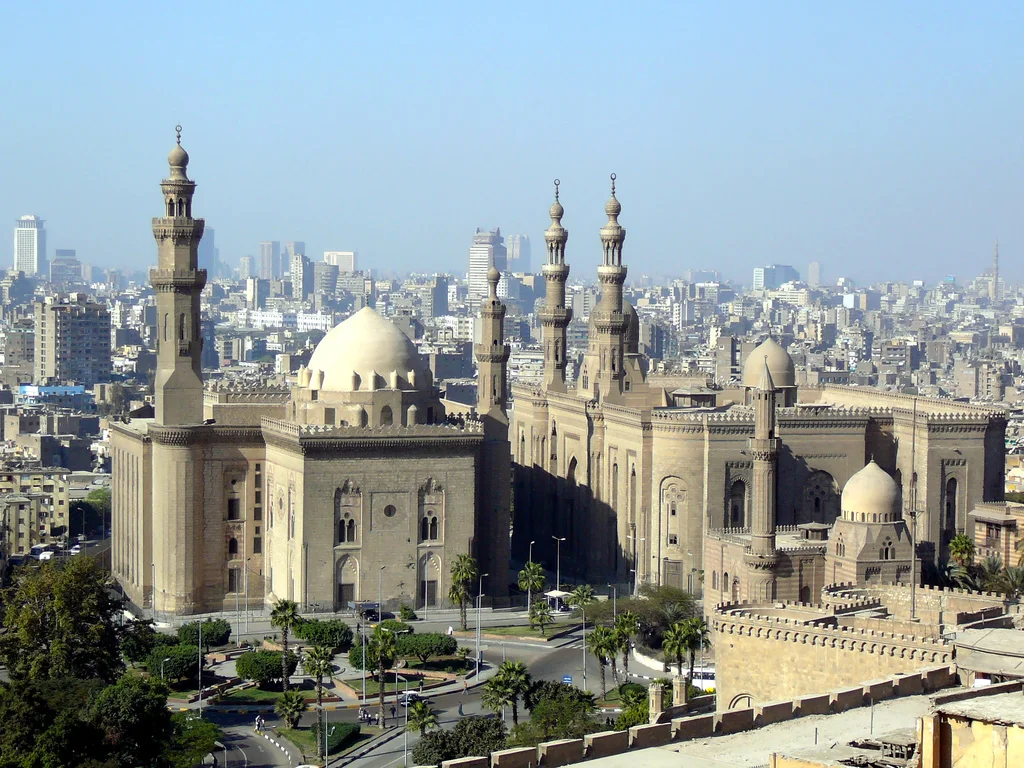 Mezquita califato Fatimí-www.visitasguiadasegipto.com