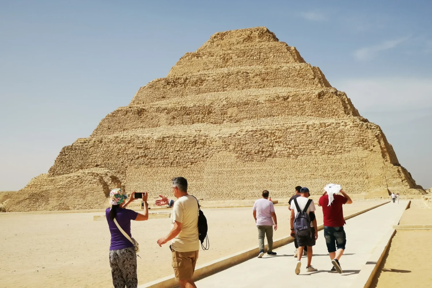 Excursión a Menfis y Saqqara con almuerzo