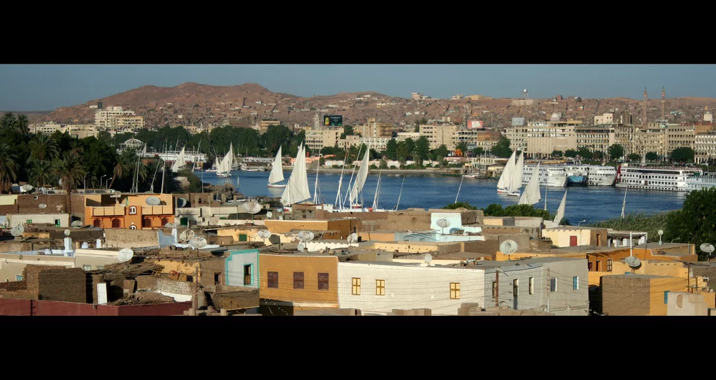 Panoramica Aswan-www.visitasguiadasegipto.com